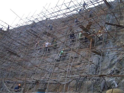 柯坪公路桩基检测